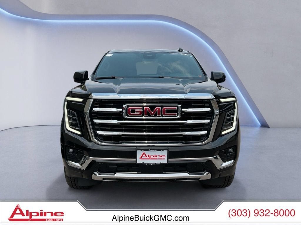 Used 2025 GMC Yukon Elevation AWD/4WD image 8