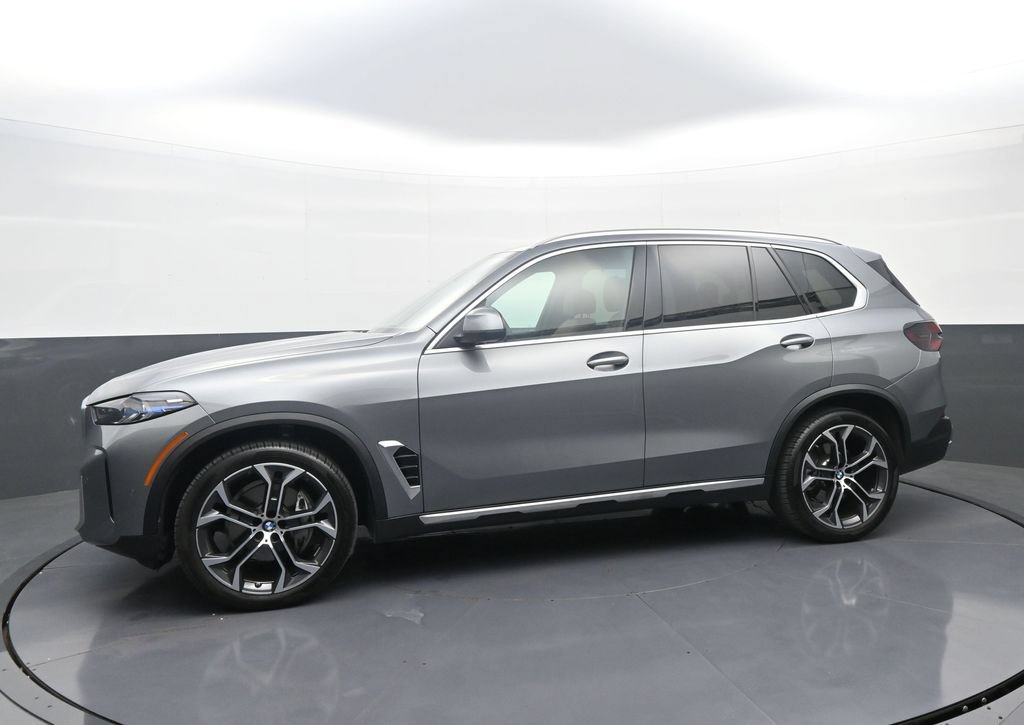 New 2026 BMW X5 xDrive40i AWD/4WD image 4