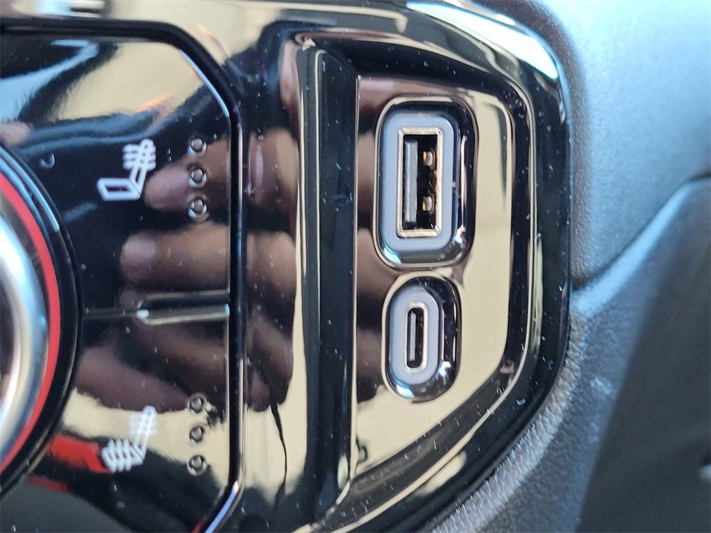 New 2026 GMC Sierra 2500 SLE w/ SLE Value Package; image 18