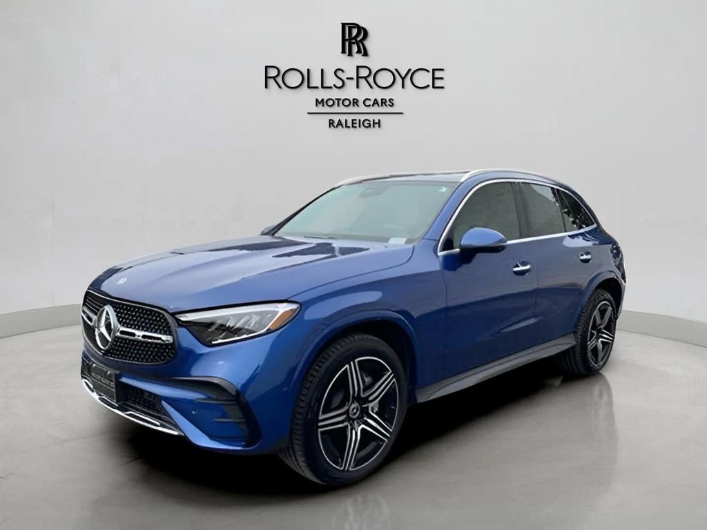 Used 2023 Mercedes-Benz GLC 300 image 1