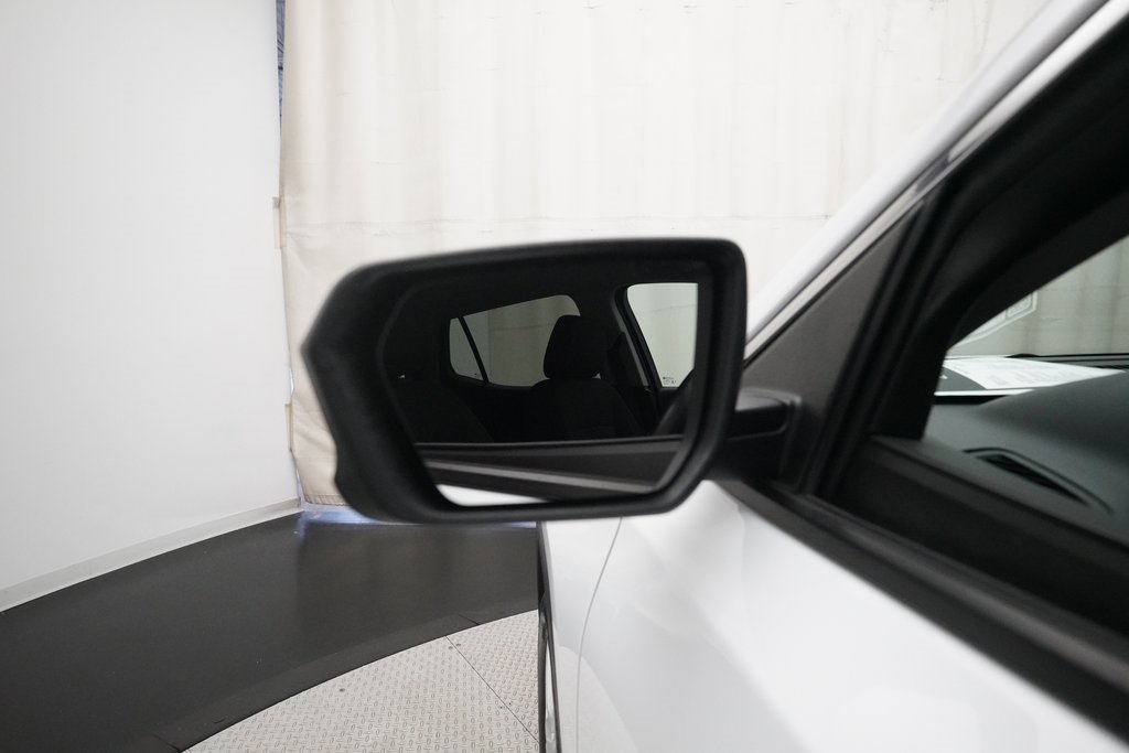 Used 2020 GMC Terrain SLE w/ Driver Convenience Package image 24