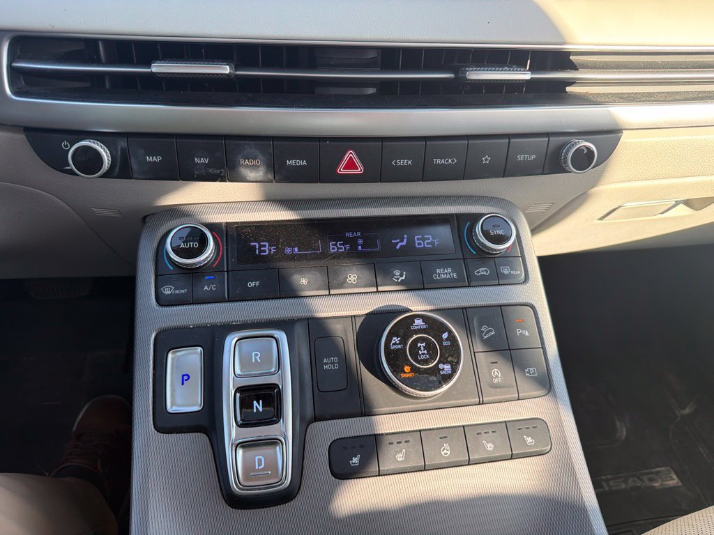 Used 2023 Hyundai Palisade Limited AWD/4WD image 20