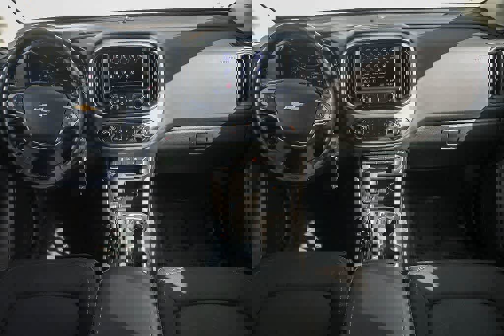 Used 2022 Chevrolet Colorado LT image 11