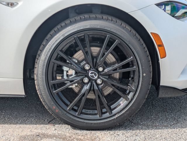 New 2026 MAZDA MX-5 Miata Club w/ Interior Package RWD image 11
