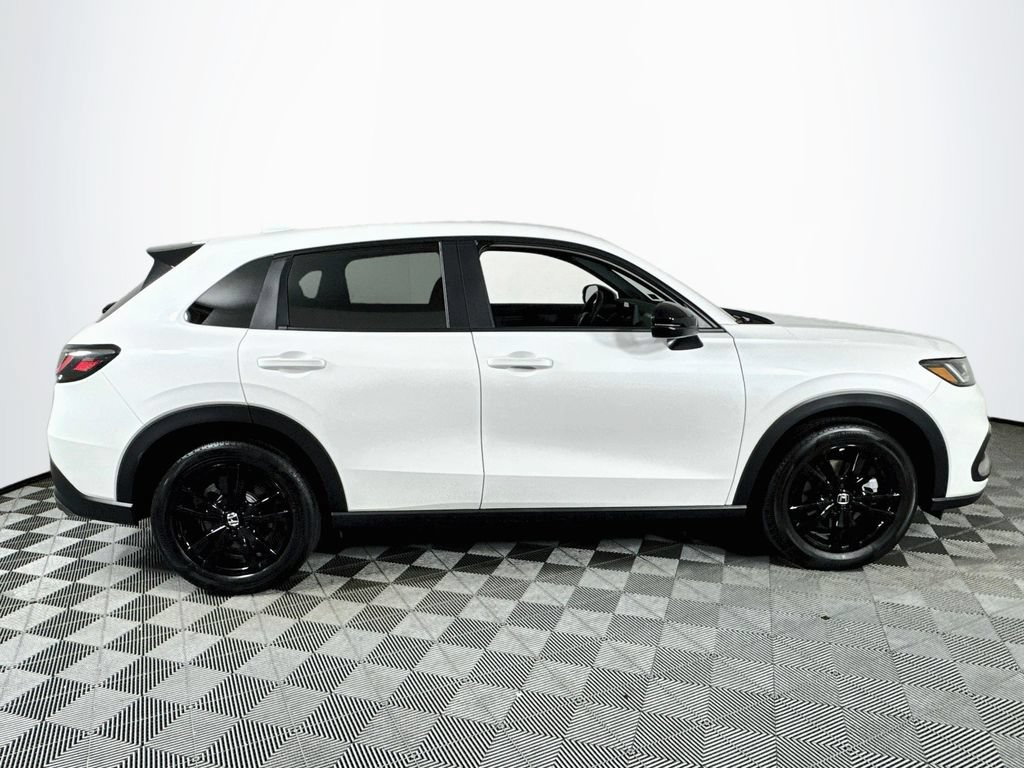 Used 2026 Honda HR-V Sport image 8
