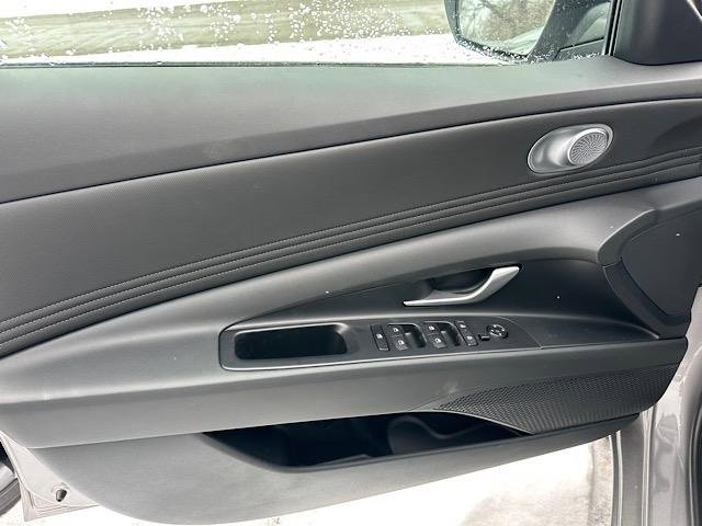 New 2025 Hyundai Elantra SEL w/ Cargo Package image 9