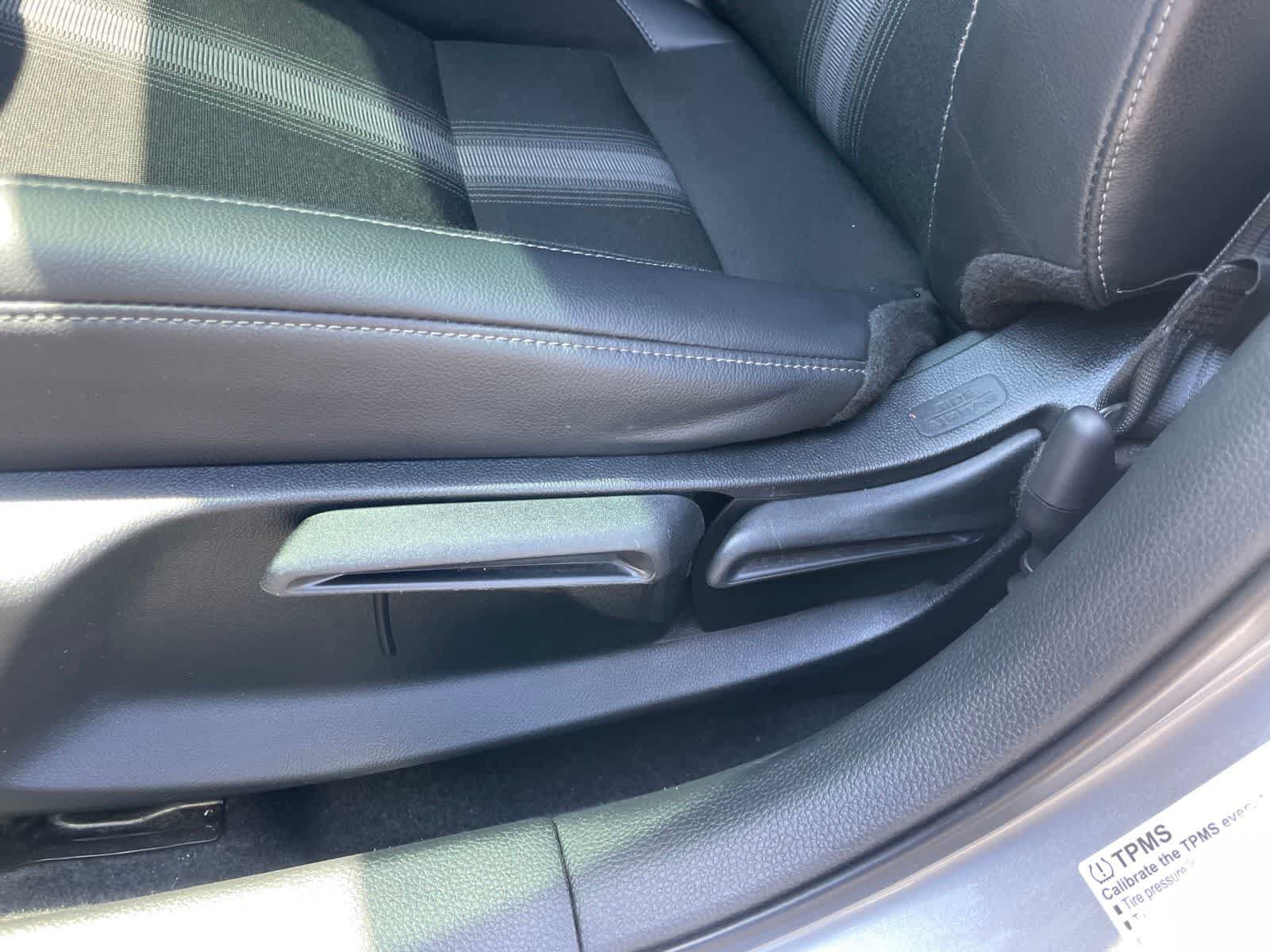Used 2022 Honda Civic Sport image 10