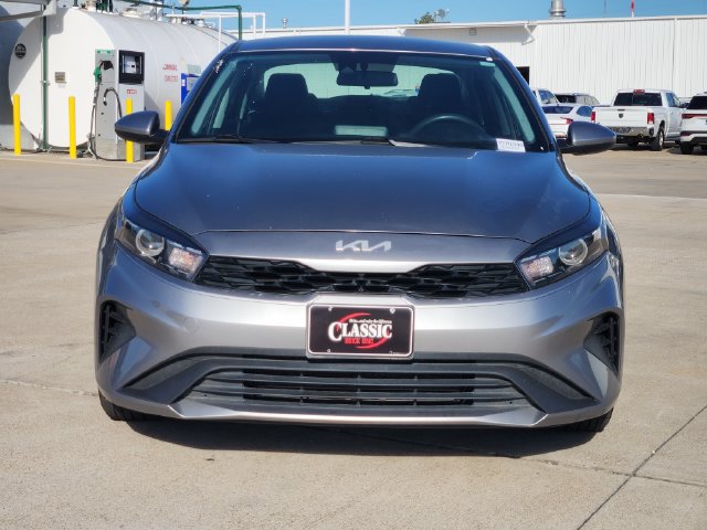Used 2024 Kia Forte LXS FWD image 2