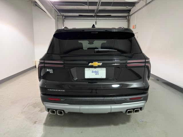 Certified 2026 Chevrolet Traverse LT w/ Driver Confidence Package FWD image 6