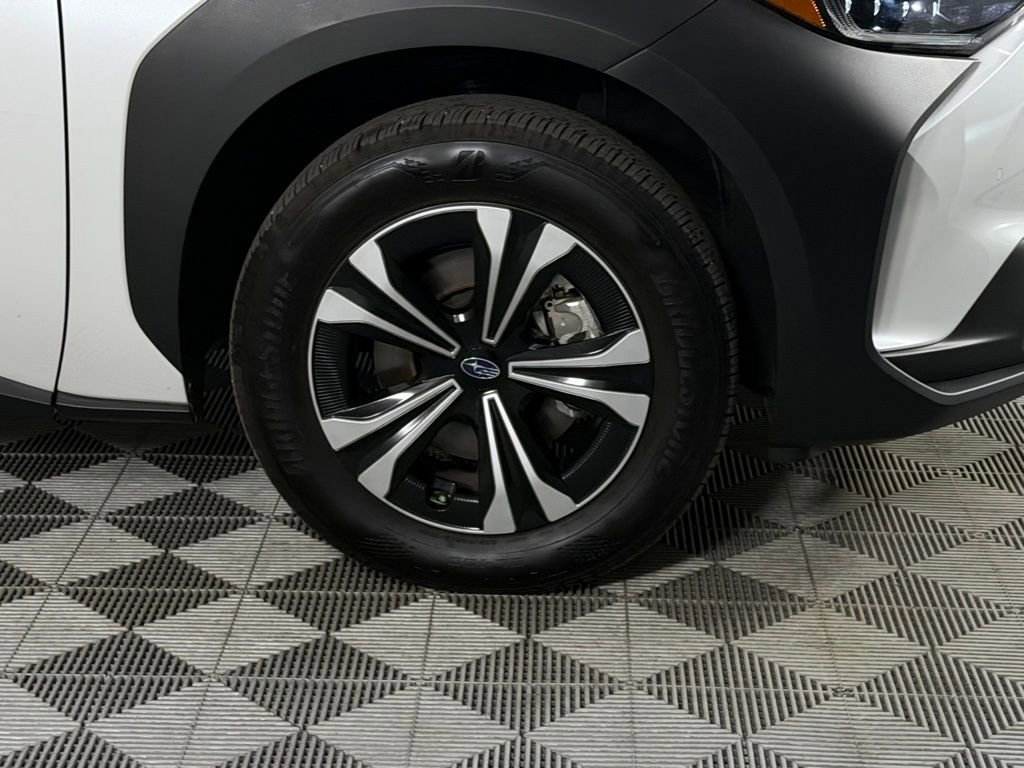 Used 2025 Subaru Solterra Premium image 13