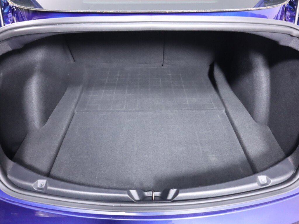 Used 2018 Tesla Model 3 Long Range image 34