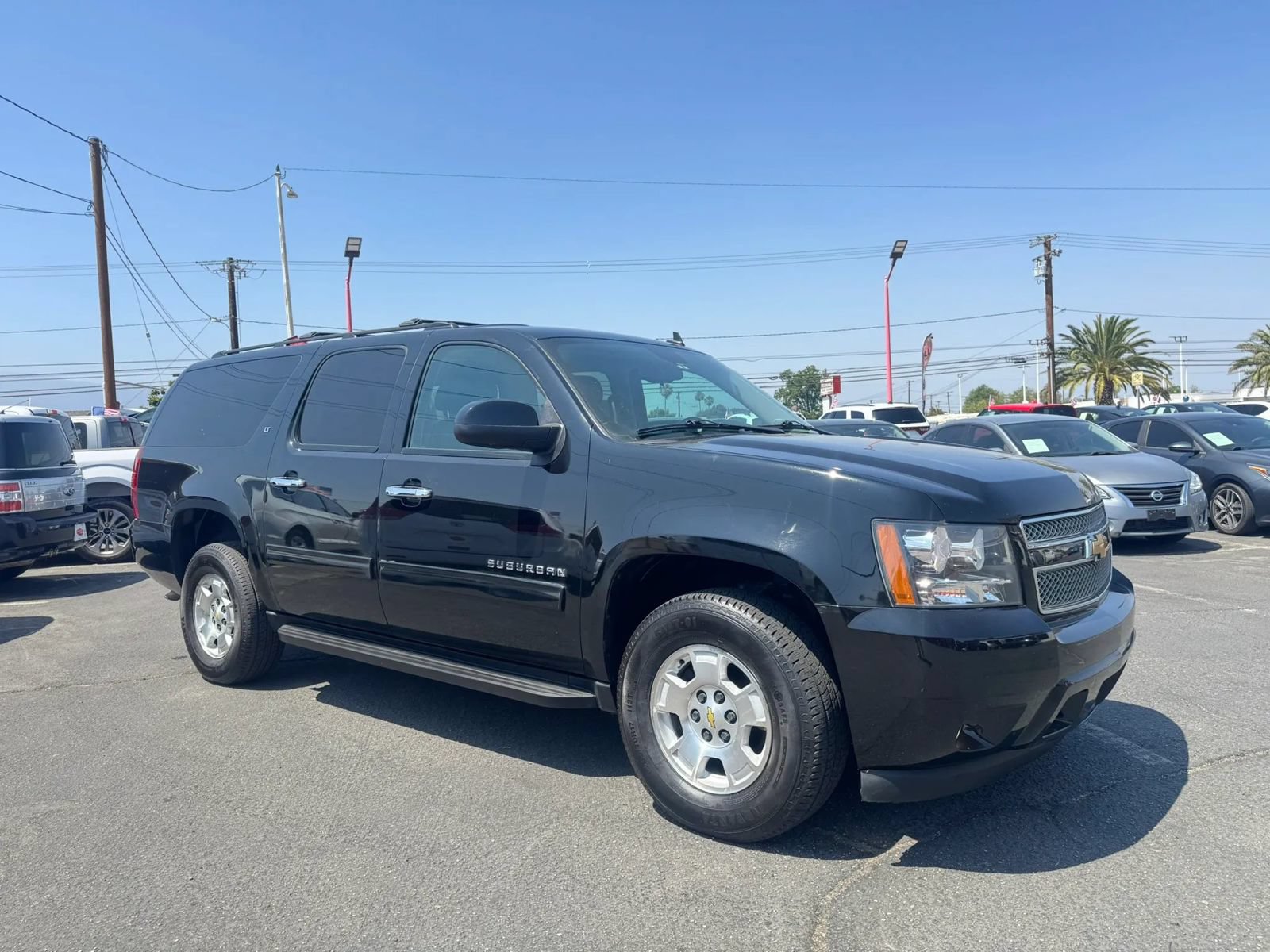 Used 2012 Chevrolet Suburban LT AWD/4WD image 11