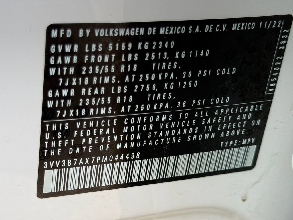 Used 2023 Volkswagen Tiguan SE FWD image 29