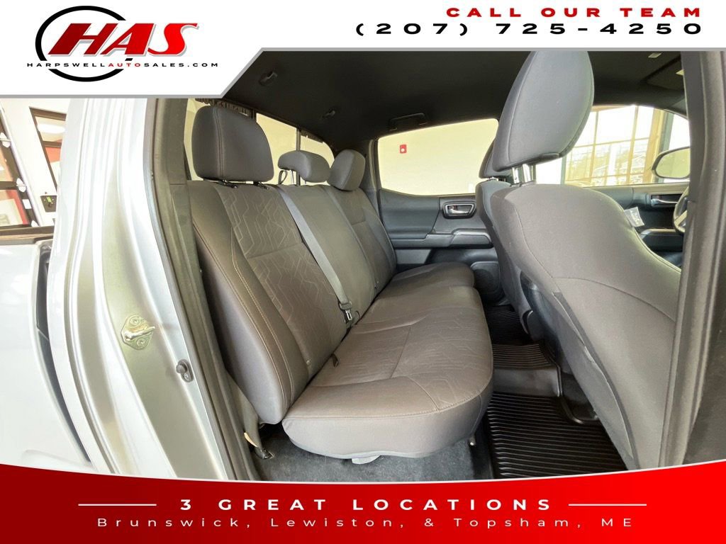 Used 2019 Toyota Tacoma TRD Off-Road w/ Technology Package image 12