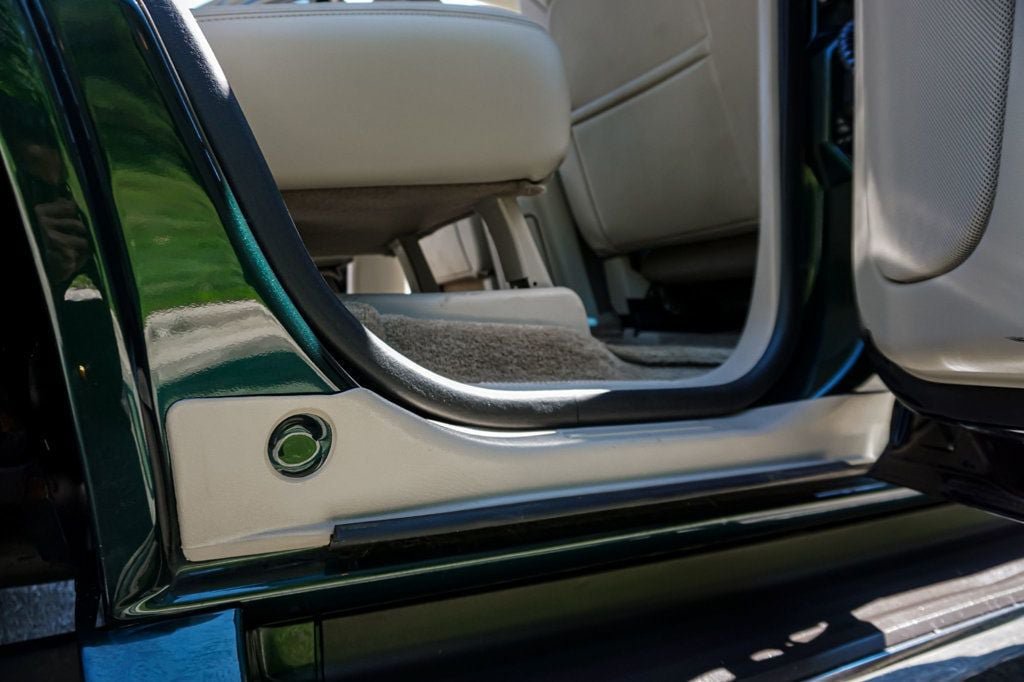 Used 2003 Cadillac Escalade AWD image 89