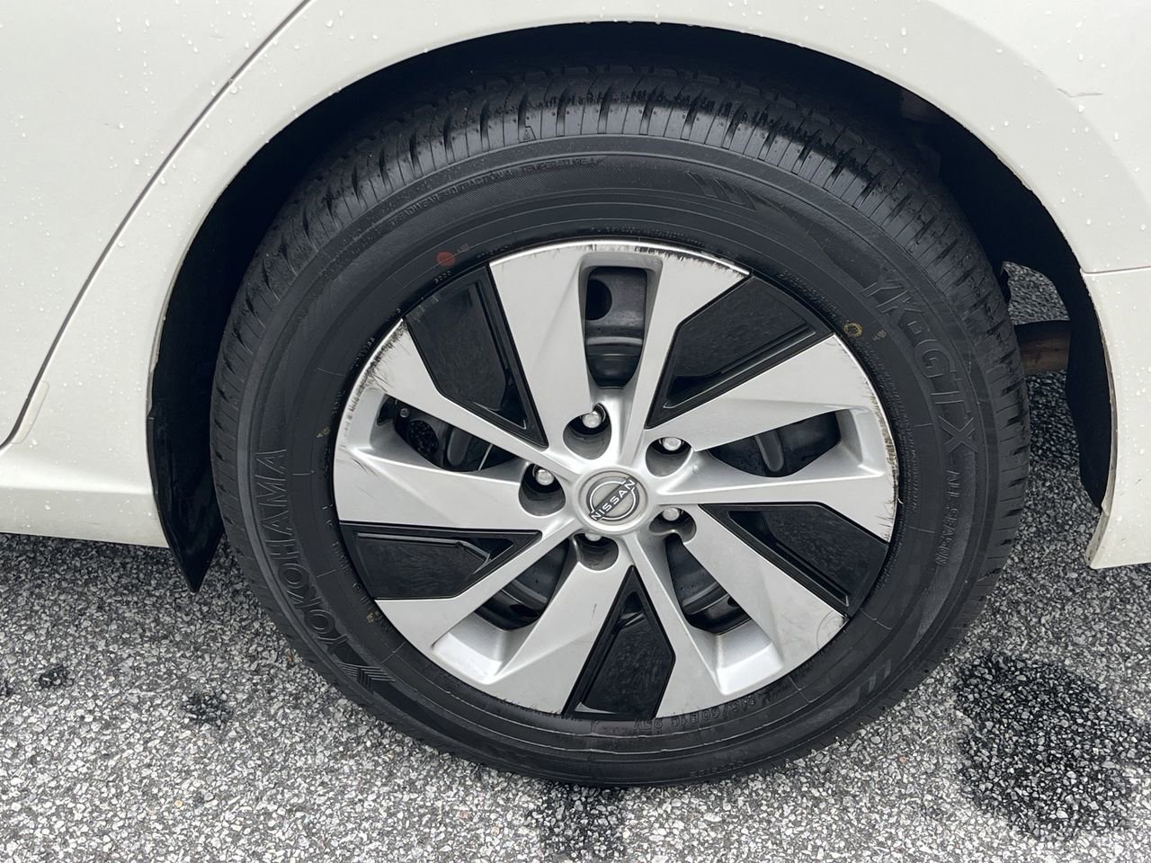 Used 2024 Nissan Altima 2.5 S FWD image 31