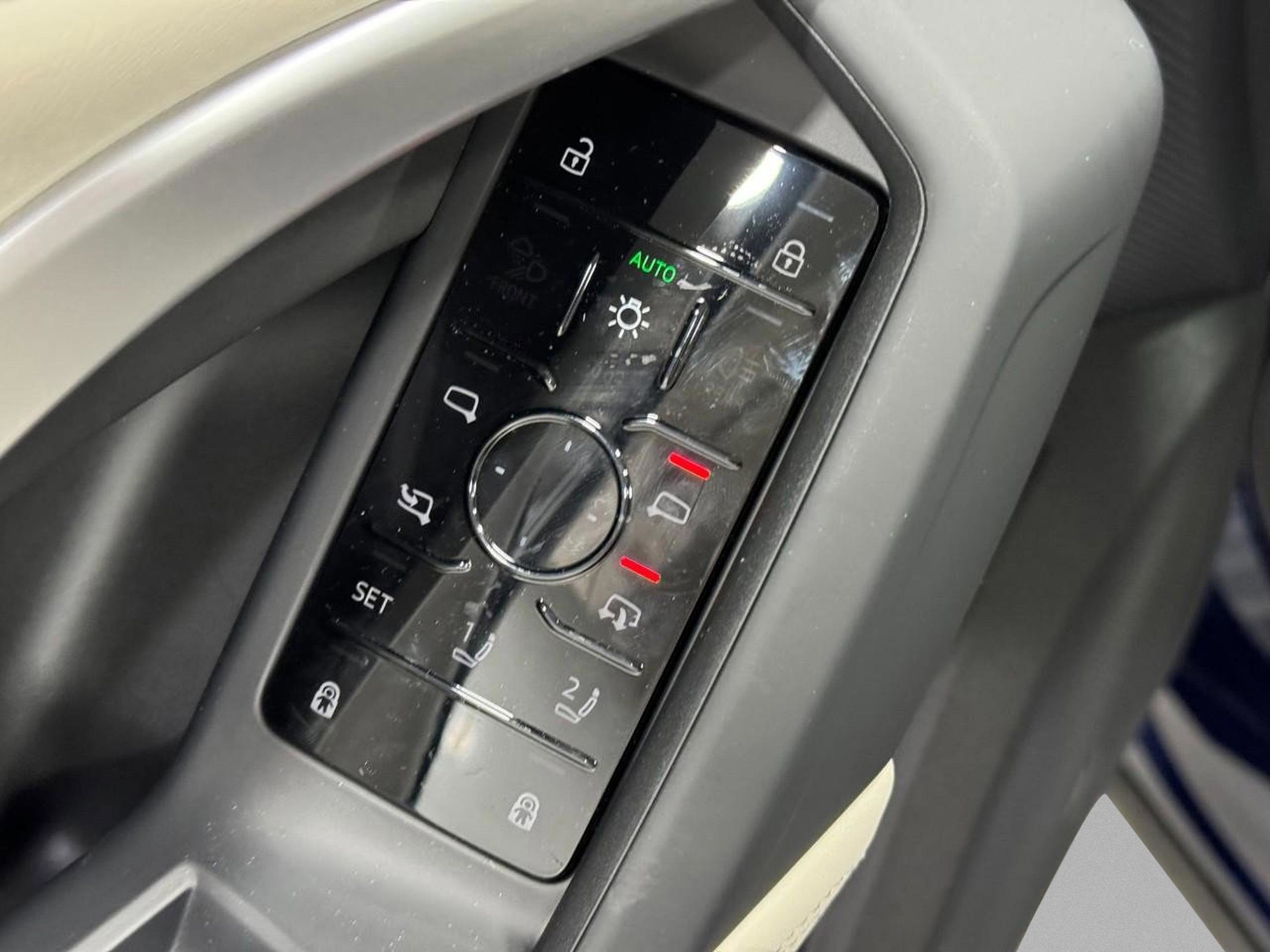 New 2025 Audi Q5 Premium image 34