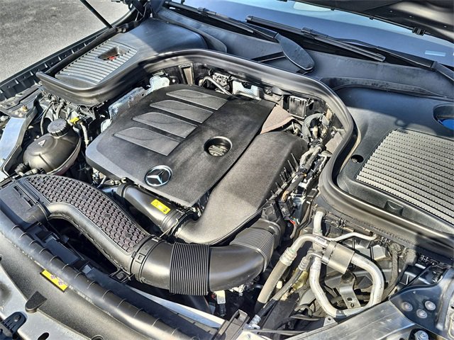 Used 2022 Mercedes-Benz GLC 300 image 17