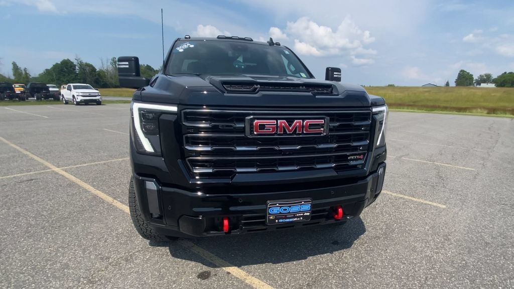 Certified 2024 GMC Sierra 2500 AT4 w/ Snow Plow Prep/Camper Package AWD/4WD image 3
