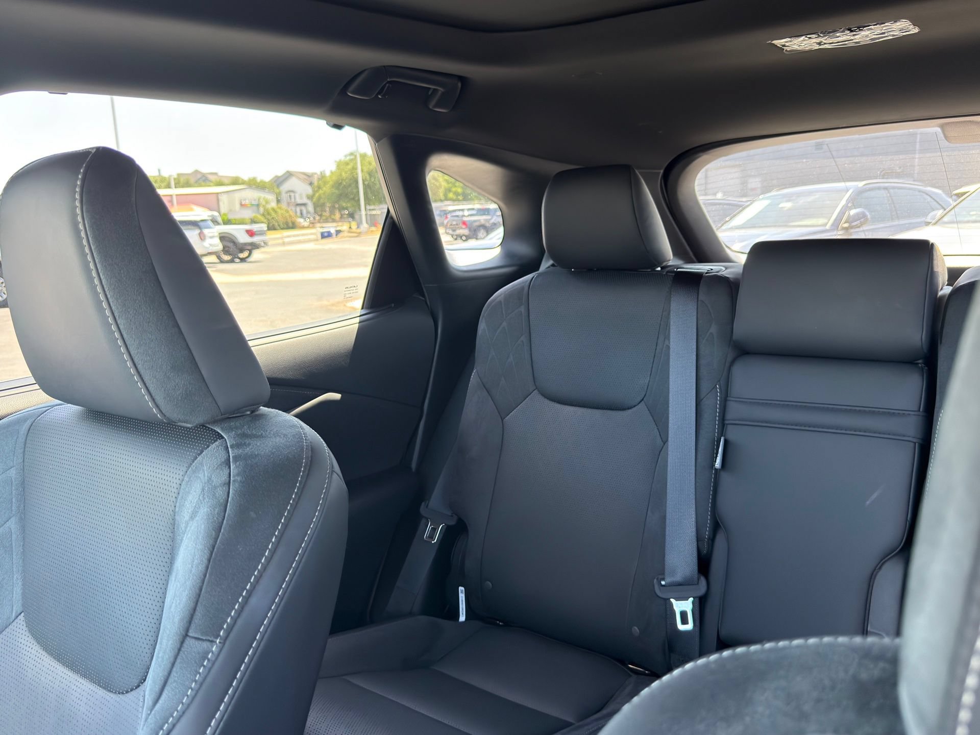 Used 2023 Lexus RX 350 FWD w/ Accessory Package (Z1) image 16