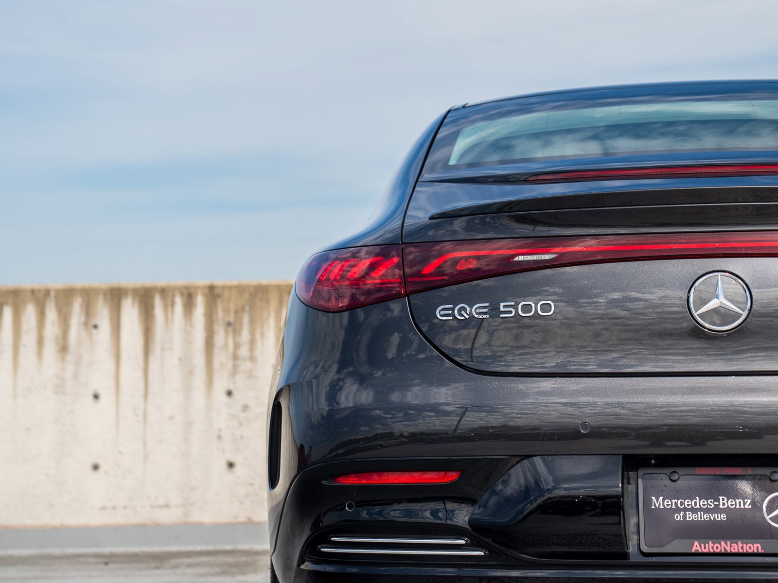 Used 2023 Mercedes-Benz EQE 500 4MATIC Sedan image 9