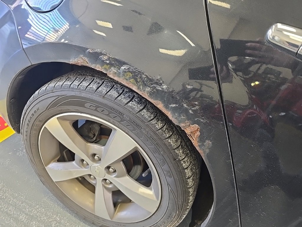 Used 2012 Chevrolet Malibu LT w/ Power Convenience Package image 8