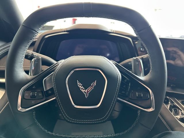 Used 2025 Chevrolet Corvette Stingray Preferred Cpe w/ Z51 Performance Package RWD image 12