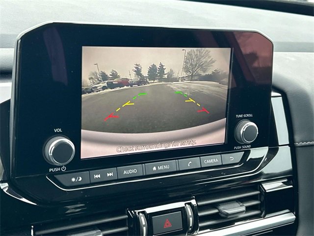 Used 2024 Nissan Pathfinder SV w/ Lighting Package (N92) image 34