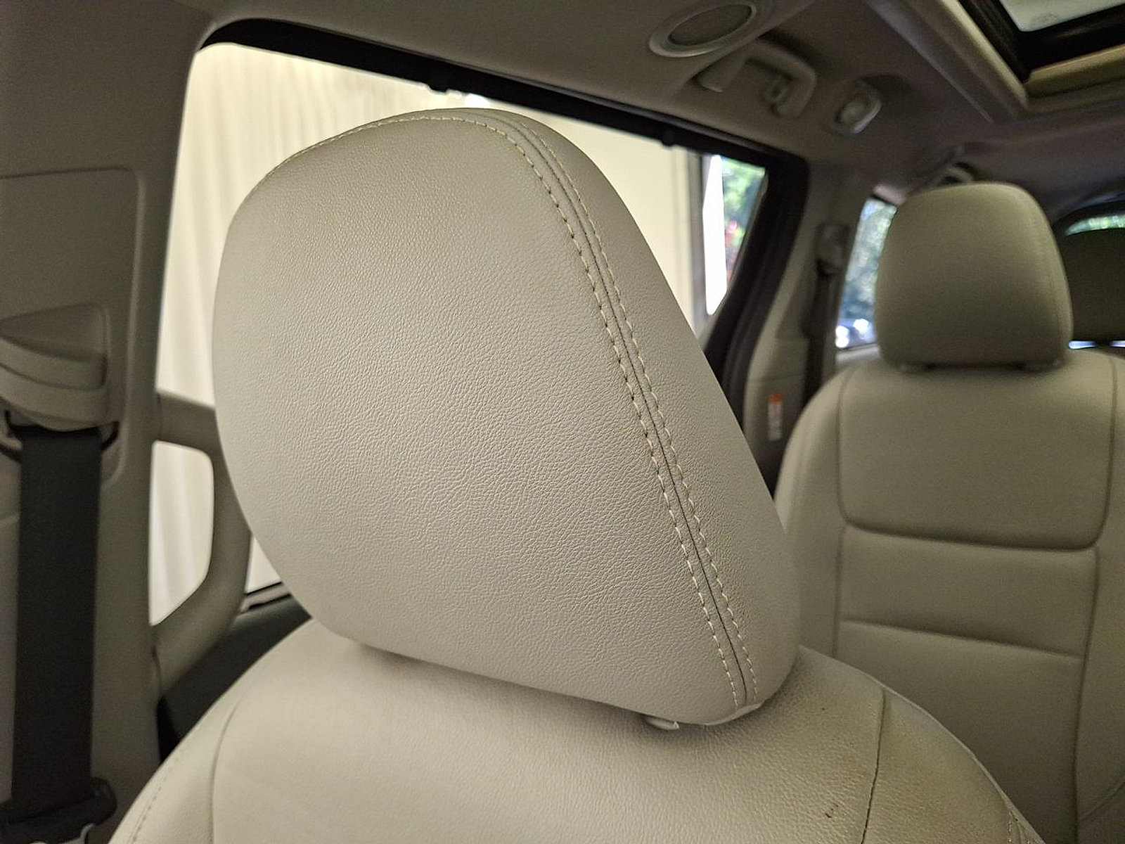 Certified 2019 Toyota Sienna Limited Premium w/ Protection Package AWD/4WD image 25
