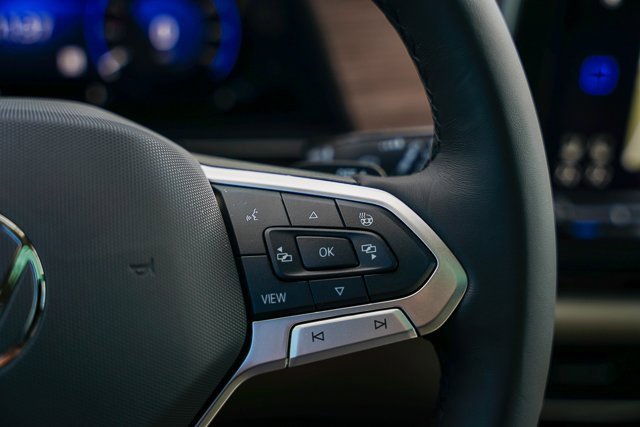 New 2026 Volkswagen Atlas SEL Premium R-Line image 12