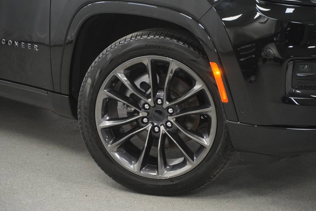 Certified 2025 Jeep Grand Wagoneer Series III w/ Quick Order Packagew 28T image 4