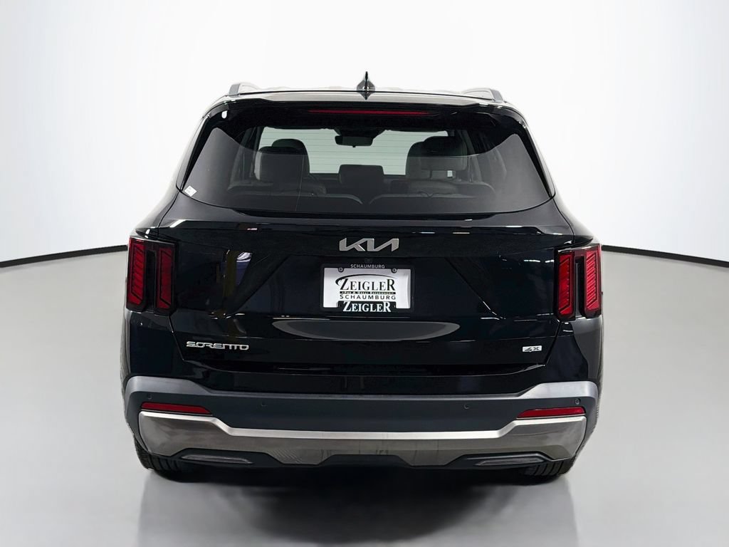 Used 2025 Kia Sorento S AWD/4WD image 6