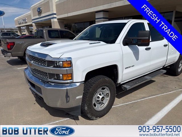 Used 2019 Chevrolet Silverado 2500 W/T w/ WT Convenience Package AWD/4WD image 2