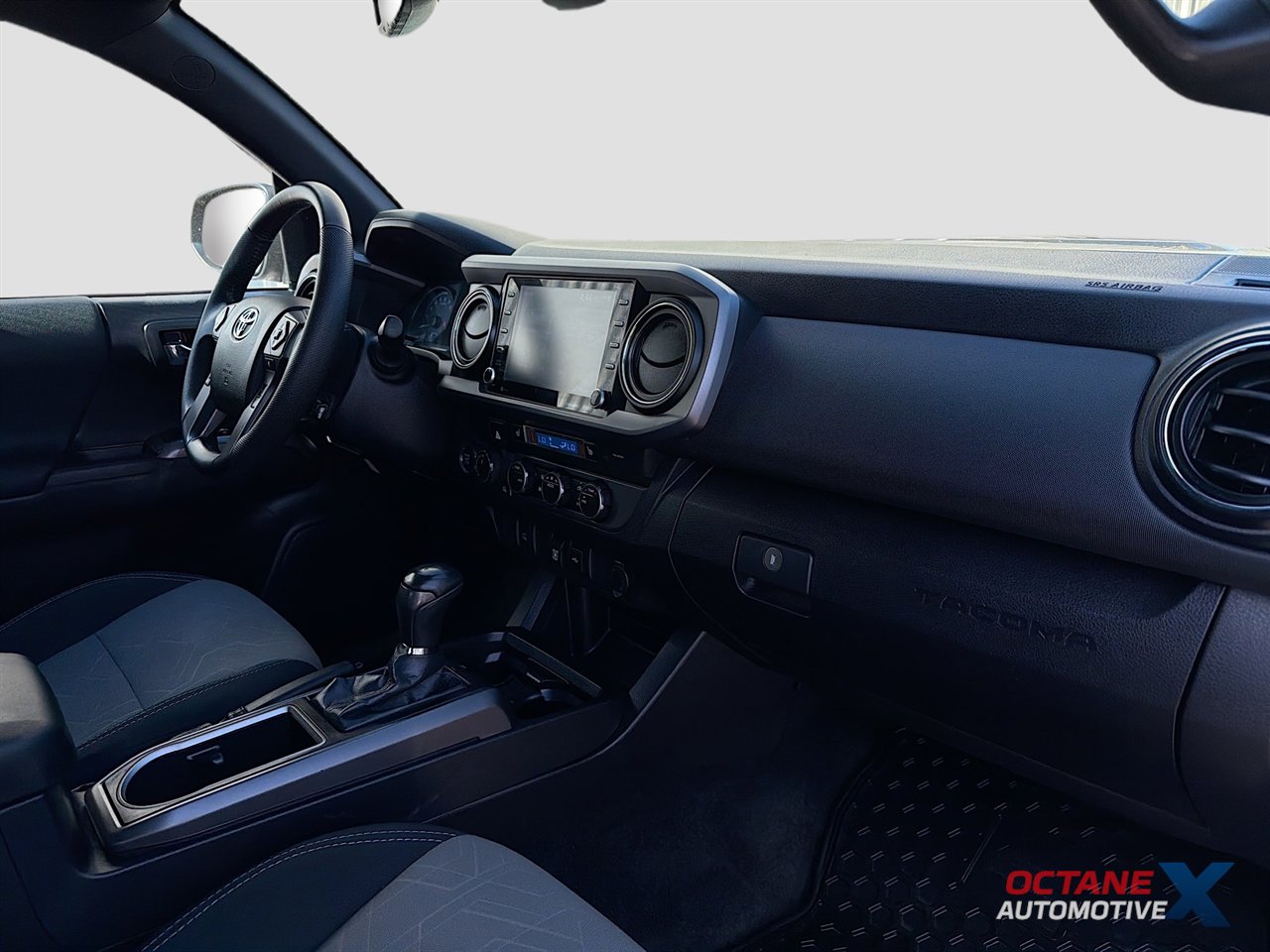 Used 2021 Toyota Tacoma TRD Sport image 29