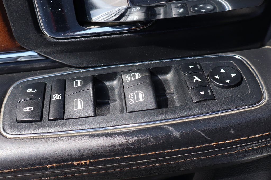 Used 2015 RAM 2500 Longhorn w/ Convenience Group AWD/4WD image 16