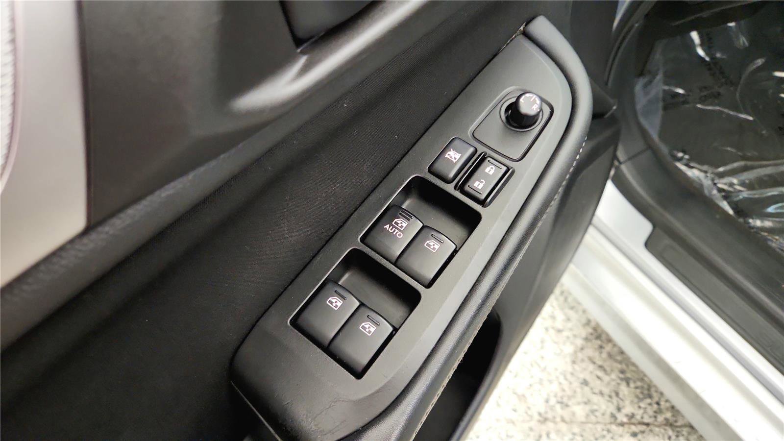 Used 2018 Subaru Legacy 2.5i AWD/4WD image 29