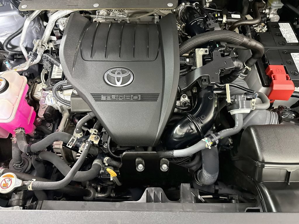 Used 2023 Toyota Highlander XLE AWD/4WD image 35