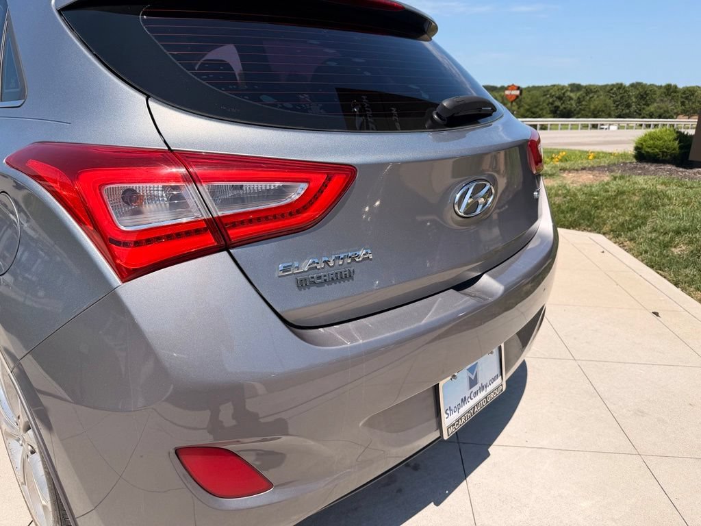 Used 2015 Hyundai Elantra GT w/ Option Group 03 FWD image 25