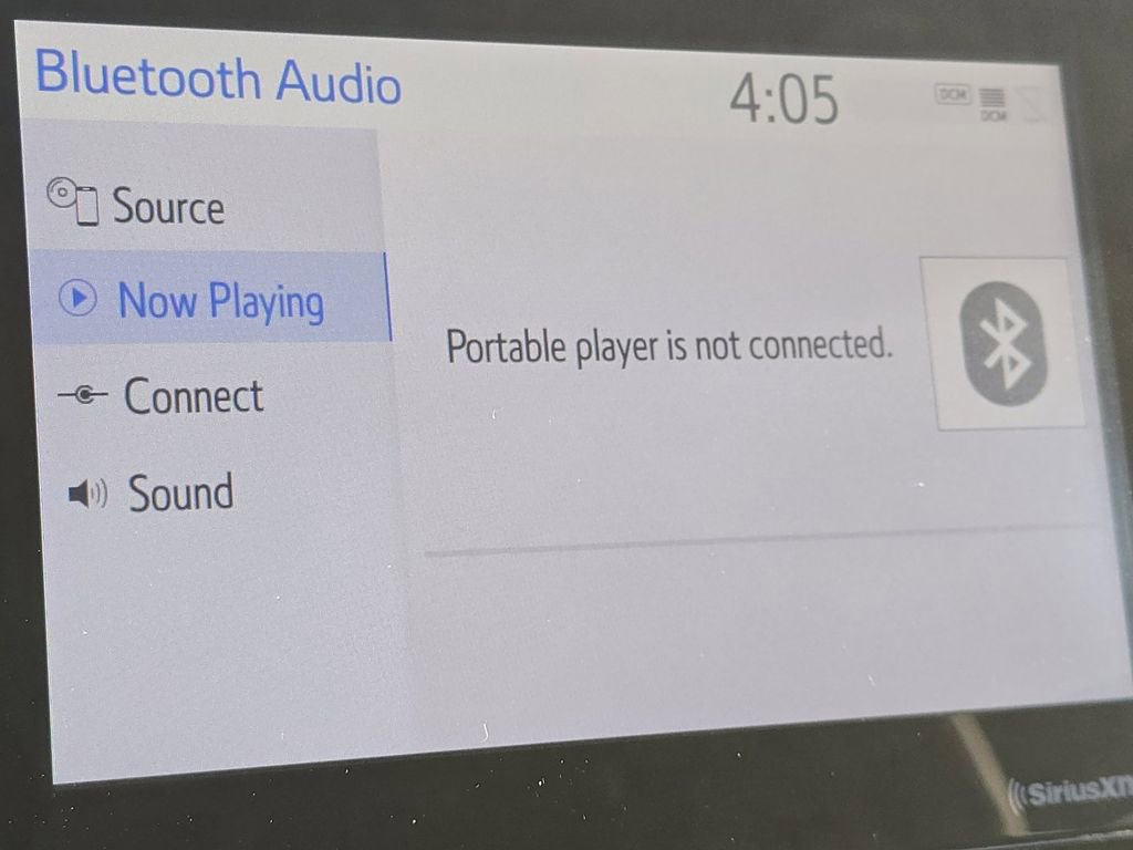 Used 2023 Toyota Camry LE image 3