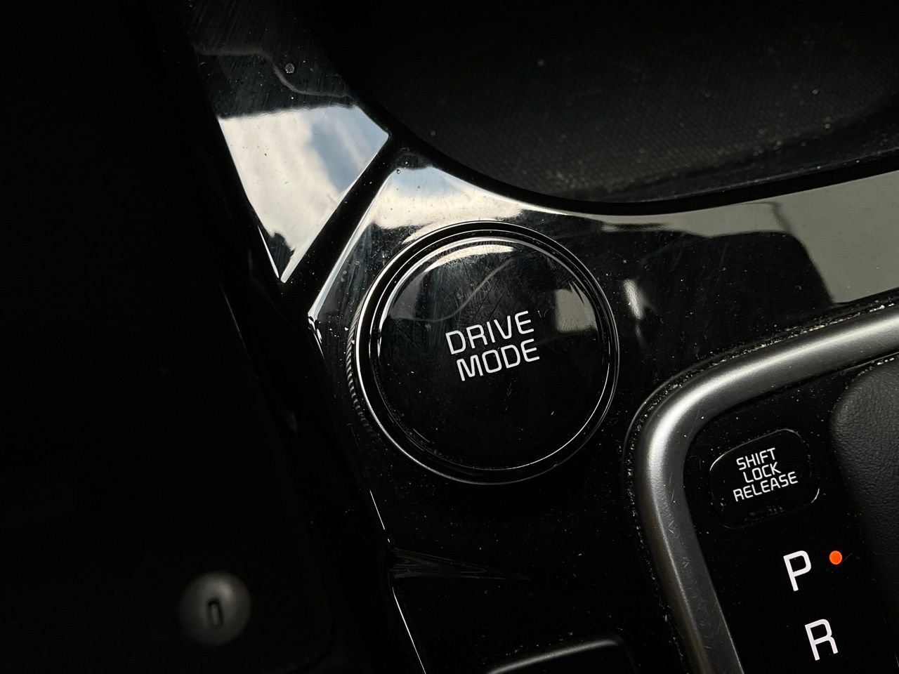 Used 2025 Kia Seltos S FWD image 25