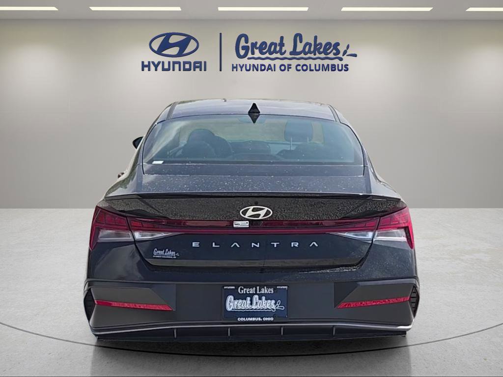New 2026 Hyundai Elantra SEL Sport Premium FWD image 6