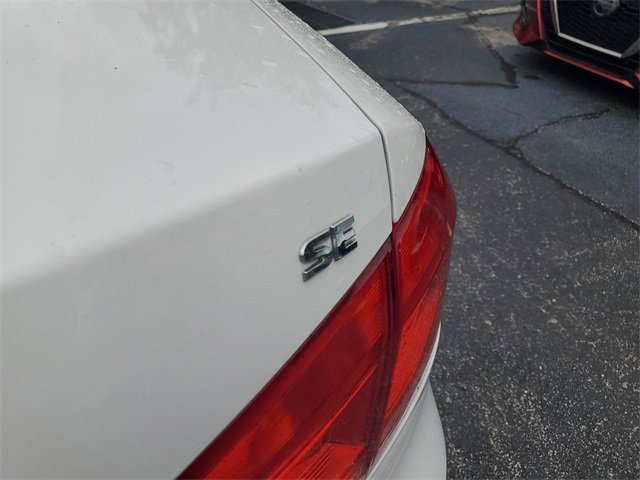 Used 2012 Volkswagen Passat 2.5 SE image 7