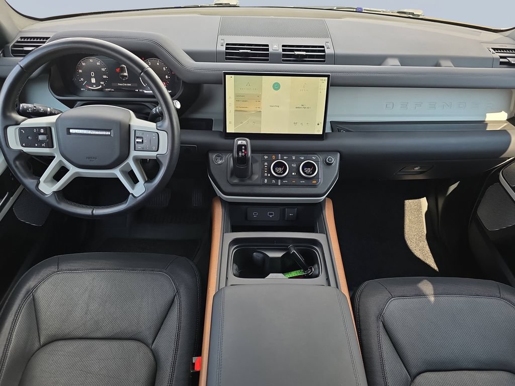 Used 2024 Land Rover Defender 130 X-Dynamic SE AWD/4WD image 13