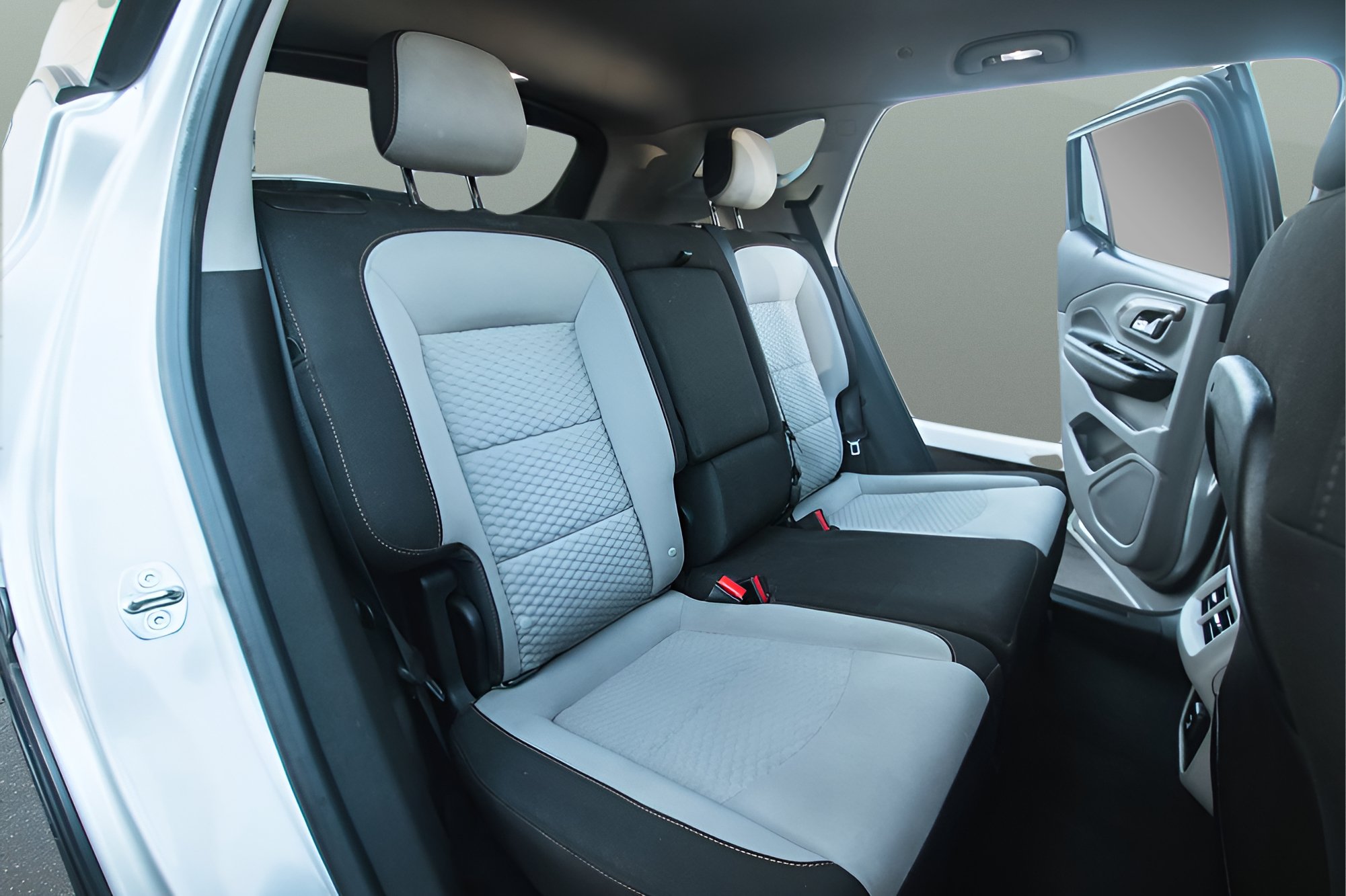 Used 2019 GMC Terrain SLE FWD image 15