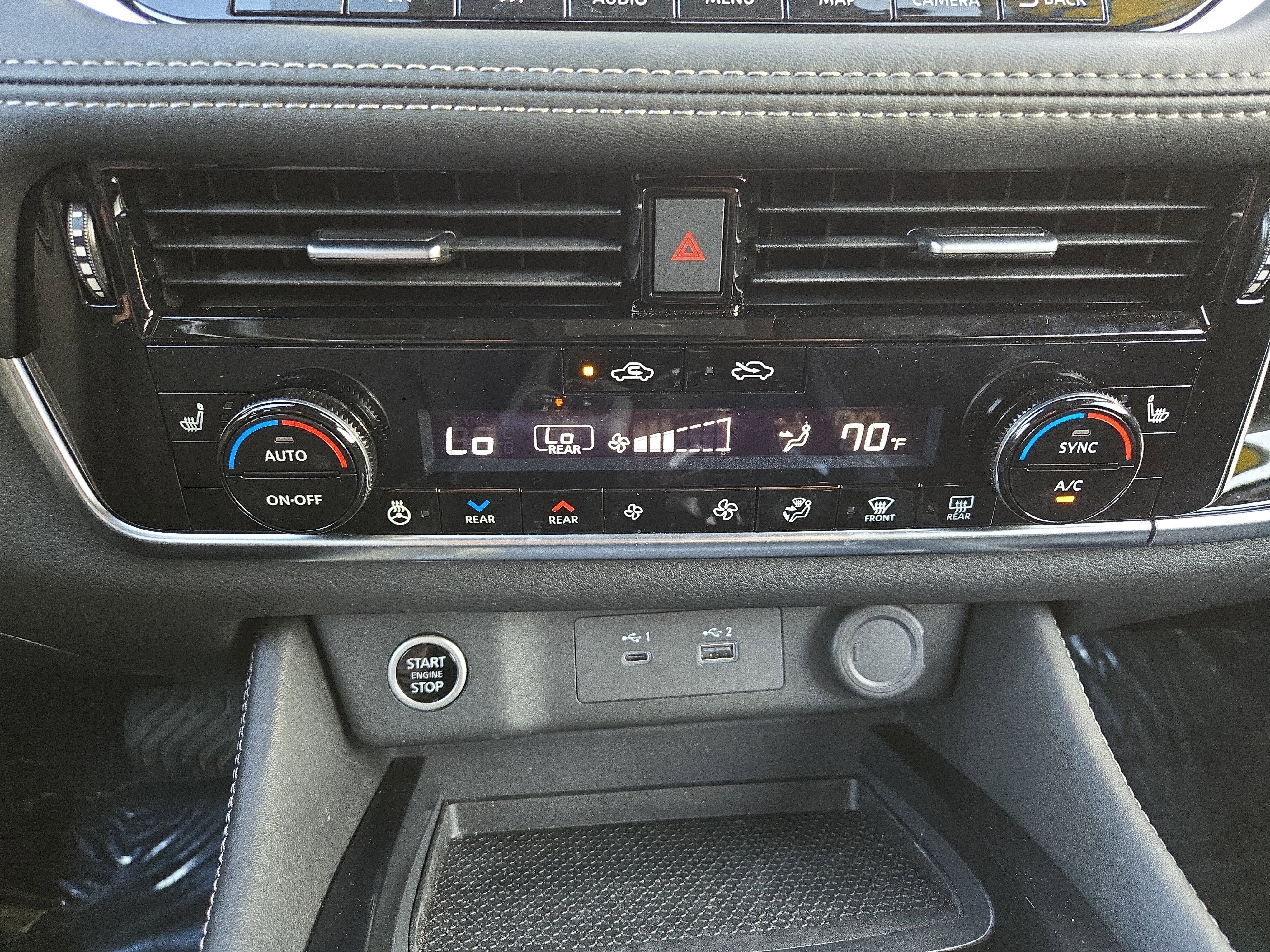 Used 2023 Nissan Rogue SL w/ SL Premium Package image 21