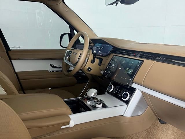 Used 2023 Land Rover Range Rover SV image 19