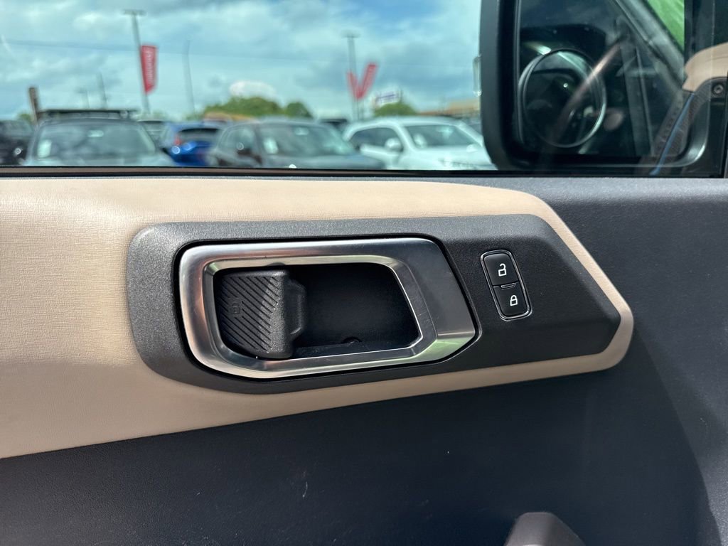 Used 2022 Ford Bronco Wildtrak AWD/4WD image 12