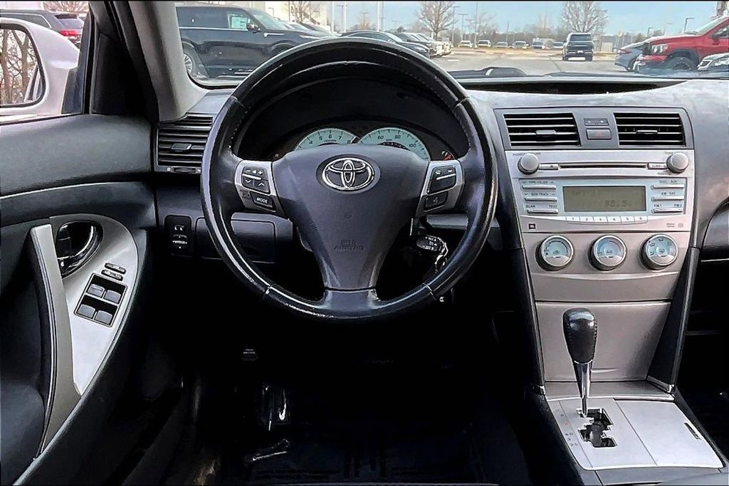 Used 2008 Toyota Camry SE image 17