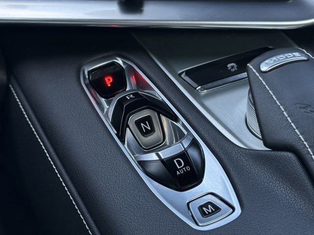 Used 2024 Chevrolet Corvette Stingray Convertible w/ Z51 Performance Package RWD image 19