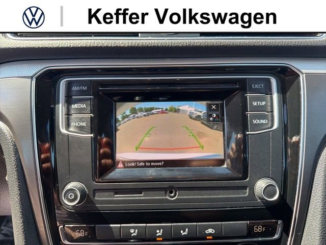 Used 2016 Volkswagen Passat 1.8T R-Line FWD image 24